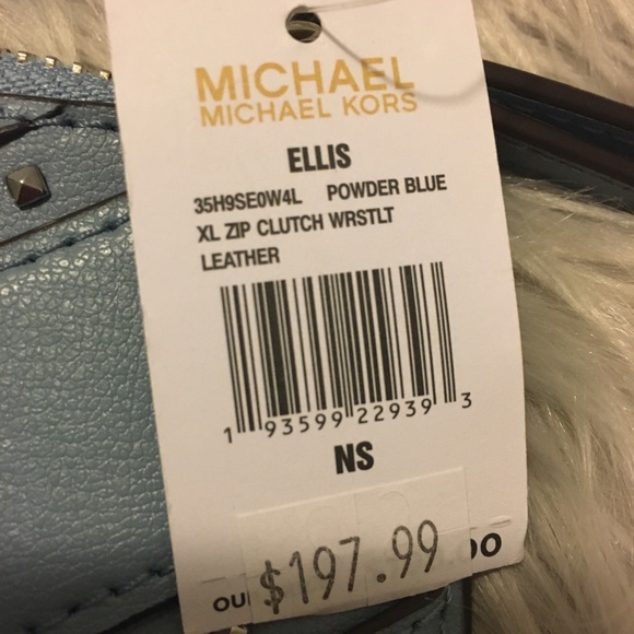 Michael Kors - Picture 3 of 6